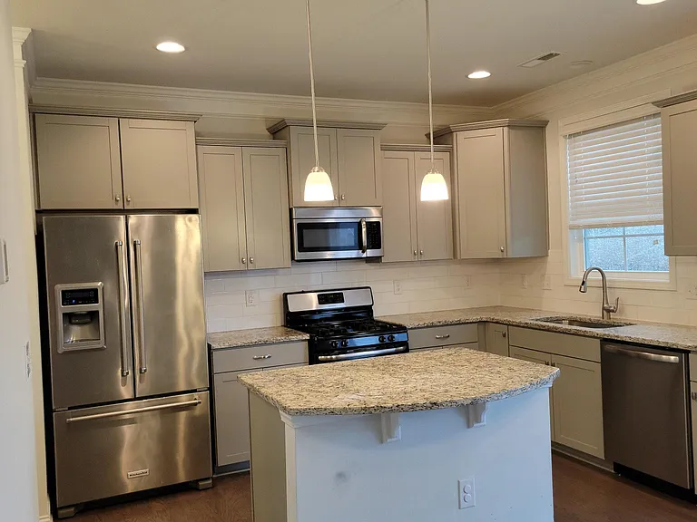 7540 Poplar Meadow Ln — Photo 6