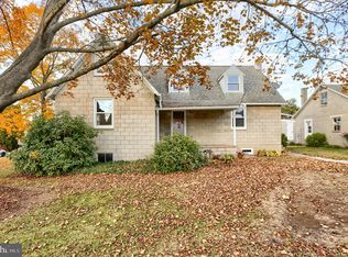 338 Locust St, Halifax, PA 17032