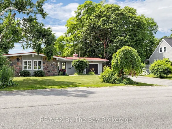 234 Hope St N, Pt Hope, ON L1A 2P6