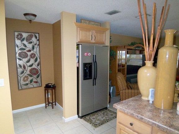 4th image of 23 Fleming Ct