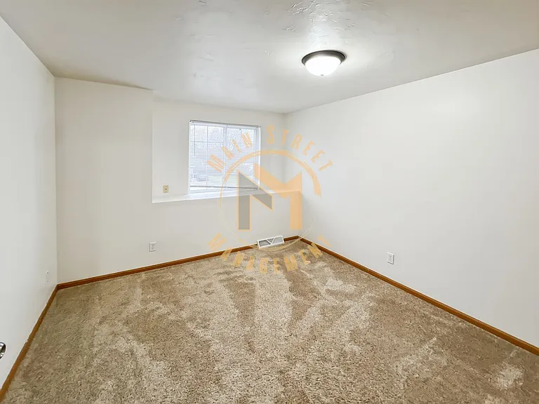 466 S Good Hope Rd — Photo 18