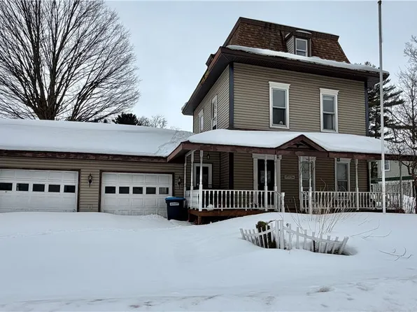 3373 Douglas St, Port Leyden, NY 13433