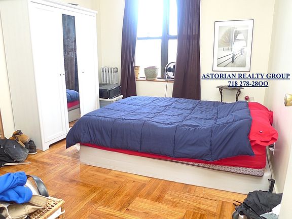 4th image of 30-44 34th St #28