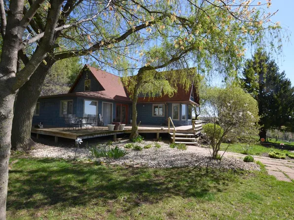 S3475 County Road D, La Farge, WI 54639