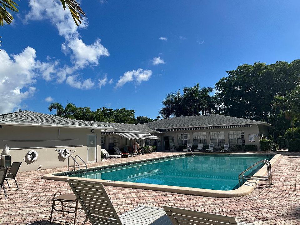 1st image of 2760 SW 22ND Avenue #1710