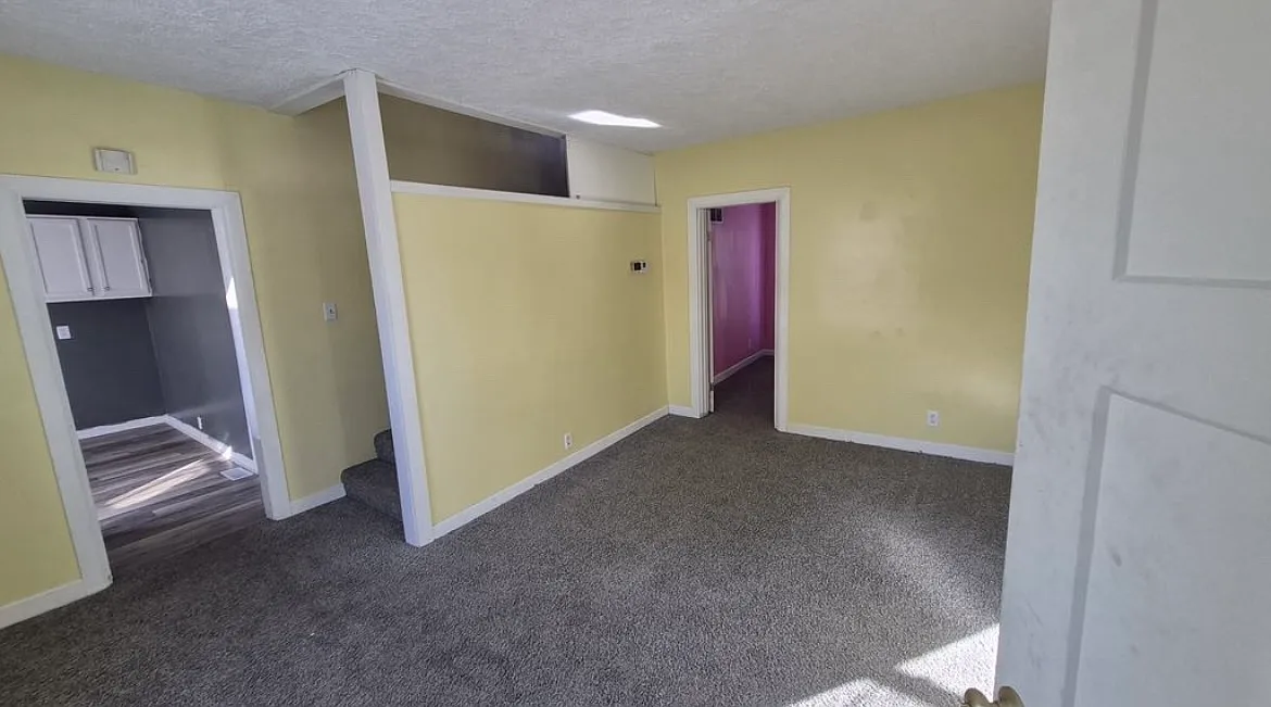 3 bed, 1432 sqft, $1,000 — Photo 4
