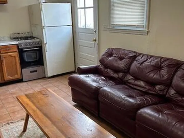 103 North St APT 1B, Stamford, CT 06902