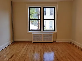 Rented by Hillel Realty Group