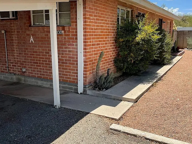 2146 N Margaret Ave #A — Photo 1