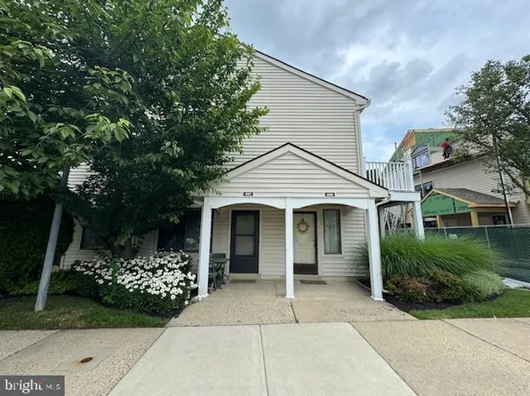 807 Gregorys Way, Voorhees, NJ 08043