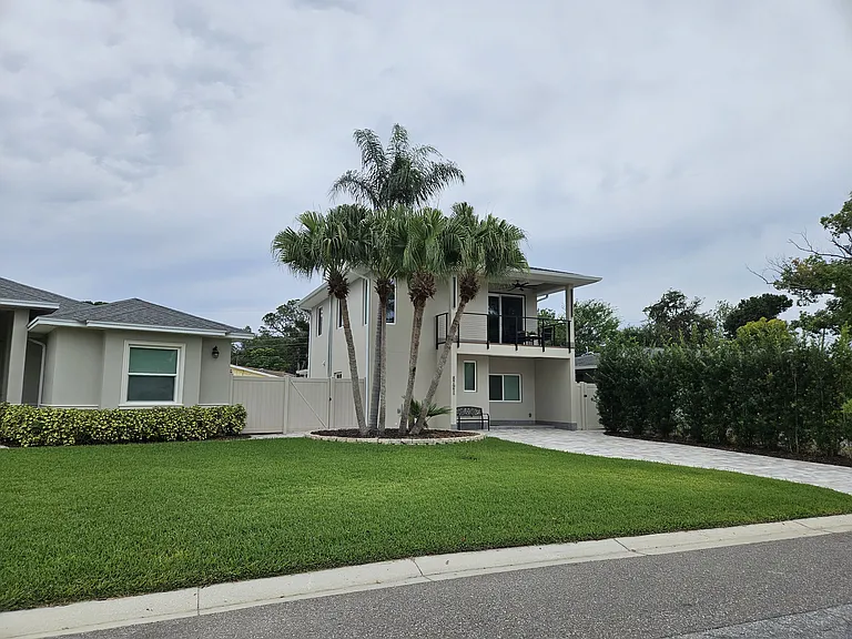 8797 Rose Way #B — Photo 39