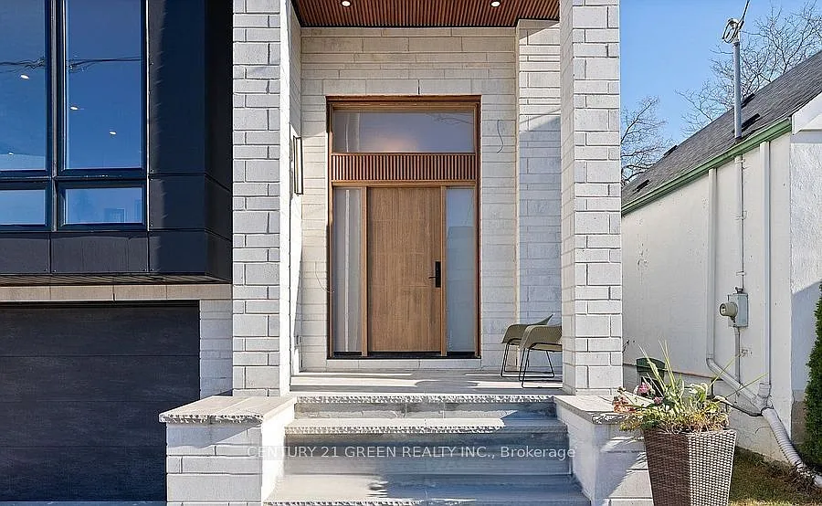 Building Photo - 67 Bexhill Ave #MAIN 2ND FLOOR