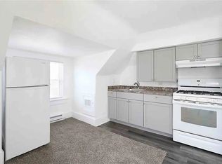 1123 24th St UNIT 4, Des Moines, IA 50311