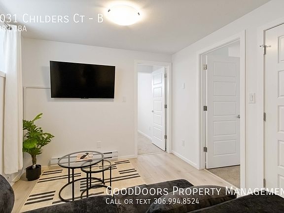 4th image of 1031 Childers Ct #B