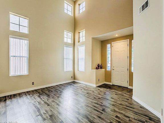 5th image of 9899 Canyon Peak Dr