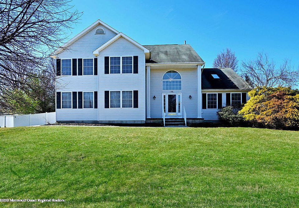 1st image of 1608 Thames Way
