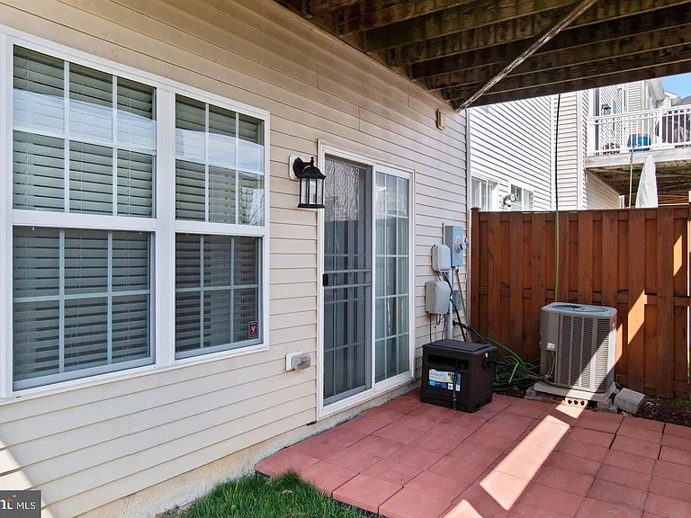 2613 Glenriver Way — Photo 15