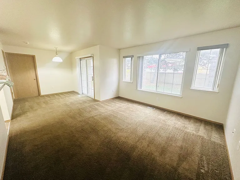 10787 W Halstead Ln #101 — Photo 7