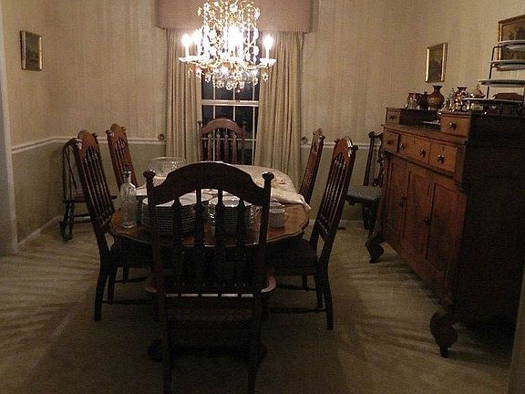 4-dinning room