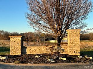 Tortoise Trl, Gillespie, IL 62033