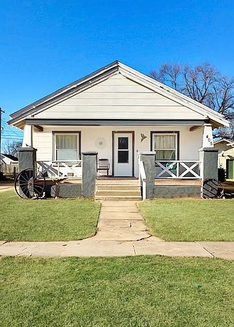 1st image of 405 N 7th St