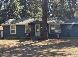 634 S Oak St, Sisters, OR 97759