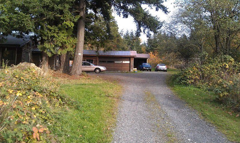 2nd image of 705 32nd St