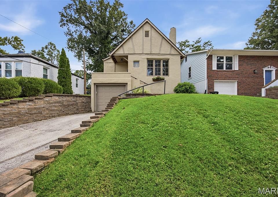 1st image of 8748 Pine Ave