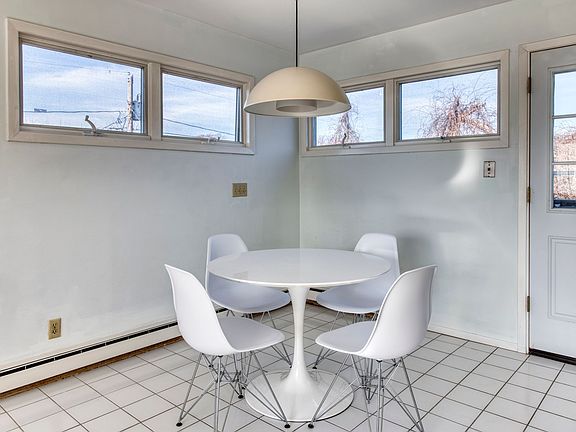 5th image of 31 Rehan Ave