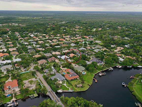 2nd image of 18874 SE Jupiter River Dr