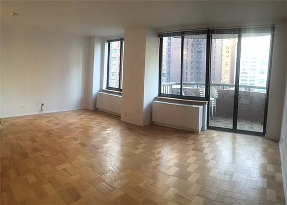 Rented by Sumitomo Real Estate Sales | media 52