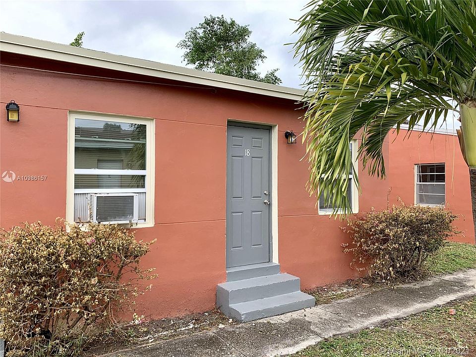 1st image of 2321 Adams St #18