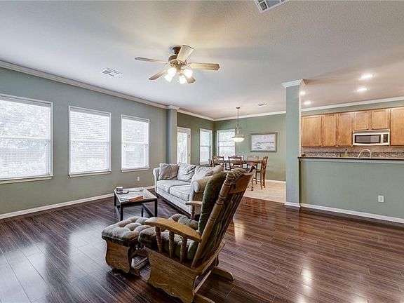 4th image of 4204 Parkvista Trl