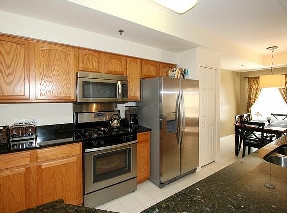 4th image of 470 W Mahogany Ct Unit 212