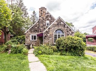 11516 Clematis Blvd, Pittsburgh, PA 15235