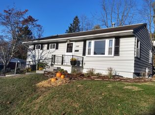 1502 Eastern Ave, Morgantown, WV 26505