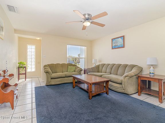 4th image of 1712 Guldahl Dr