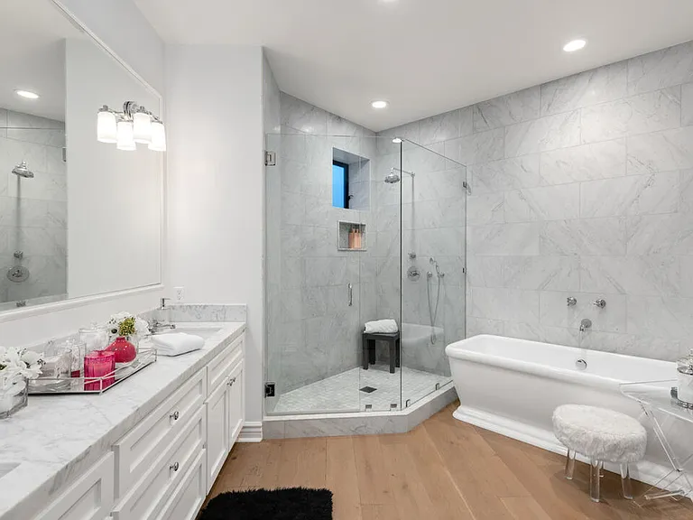 6110 Merritt Dr — Photo 29