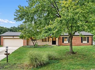 617 Laurelann Dr, Dayton, OH 45429