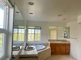5498 Alexandrine Ct, Oceanside, CA 92057