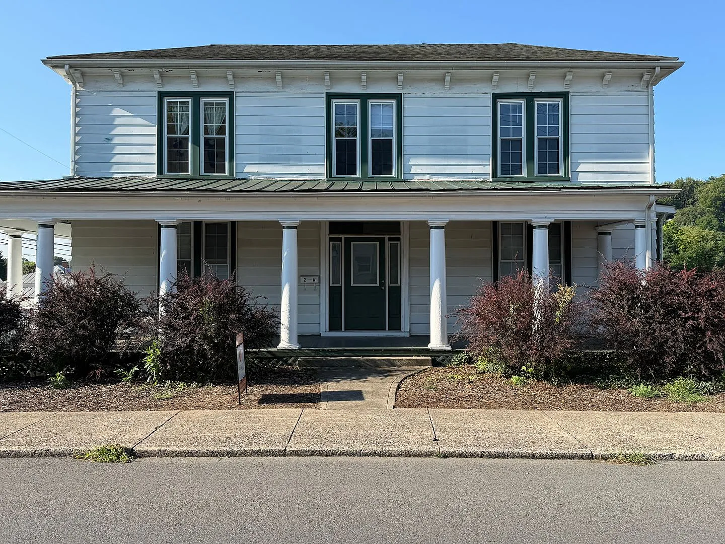 2 West Hampton Street - Charming 3BR/1BA in Staunton! — Photo 1