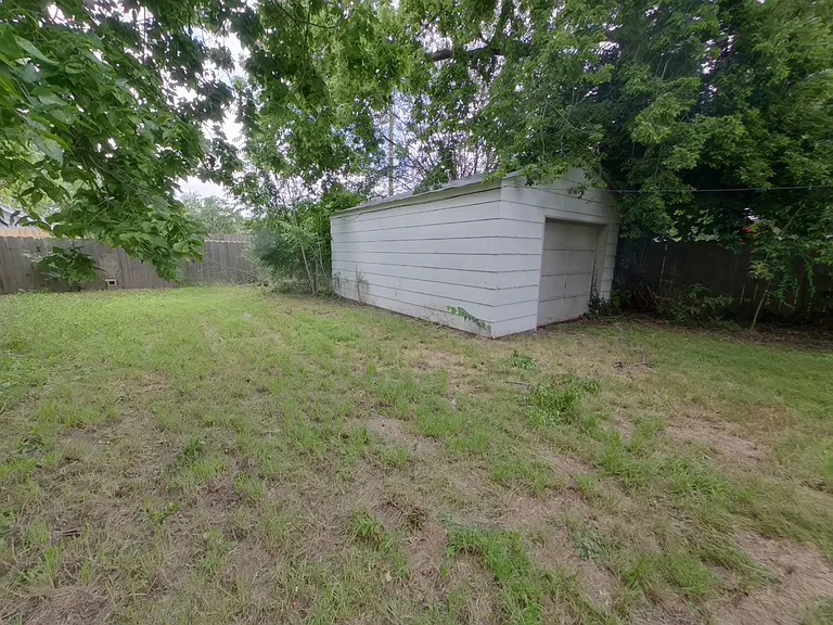 1625 S Hydraulic Ave — Photo 11