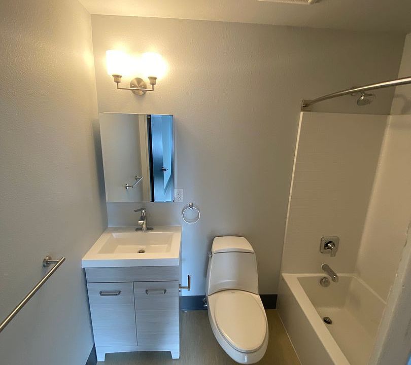 Shasta Place Apartments Managed By Lakeside Property Management 151 N Williams Ave Klamath