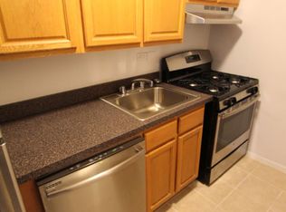 183-11 Hillside Ave #8D, Jamaica, NY 11432