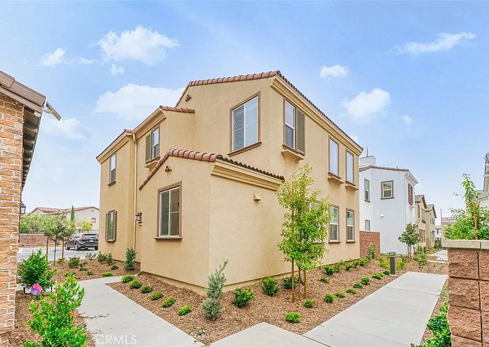 8787 Wanderlin Pl