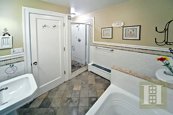 Rented by Halstead Real Estate | media 5