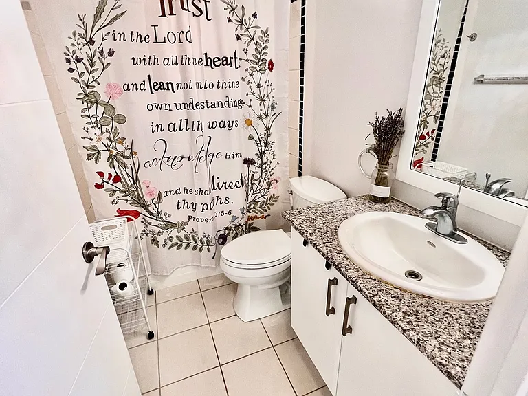 33 Sheppard Ave E #507 — Photo 22