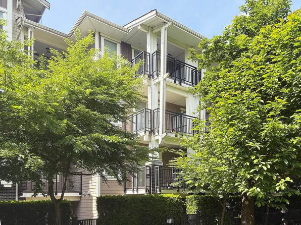 5788 Sidley St #219, Burnaby, BC V5J 0E4