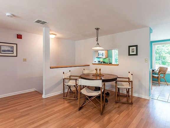 4th image of 126 Merrimac St Unit 26