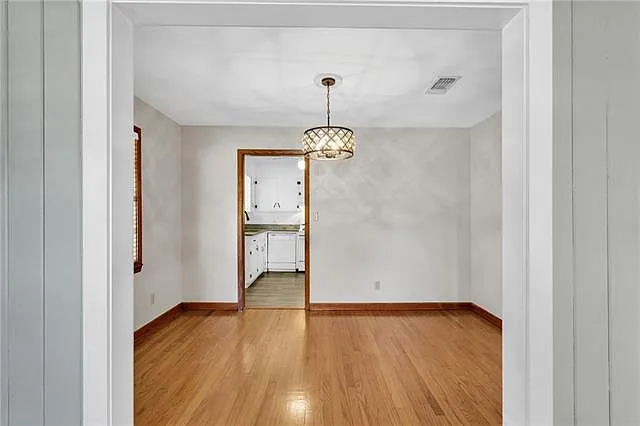 619 W 25th Ave — Photo 10